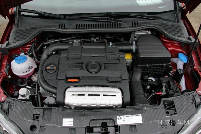 2013款 1.4TSI 3門版FR