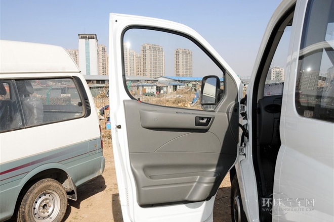 2012款 2.5T低頂超值物流版A