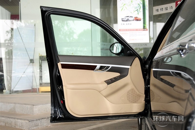 2012款 1.8T 750 HYBRID混合動力版AT