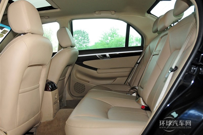 2012款 1.8T 750 HYBRID混合動力版AT