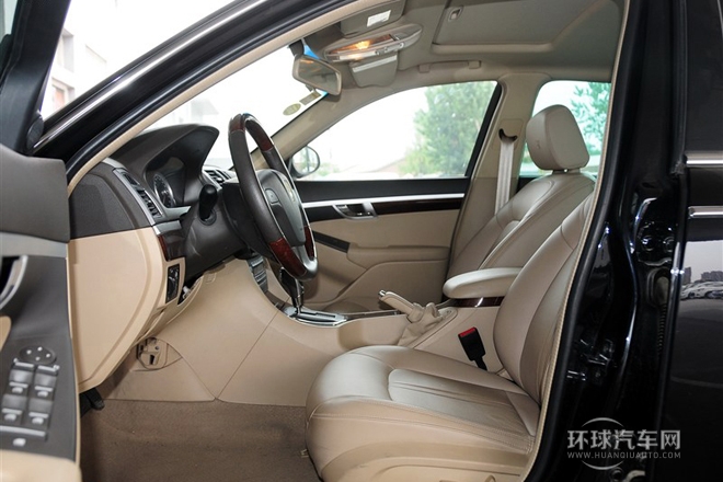 2012款 1.8T 750 HYBRID混合動力版AT