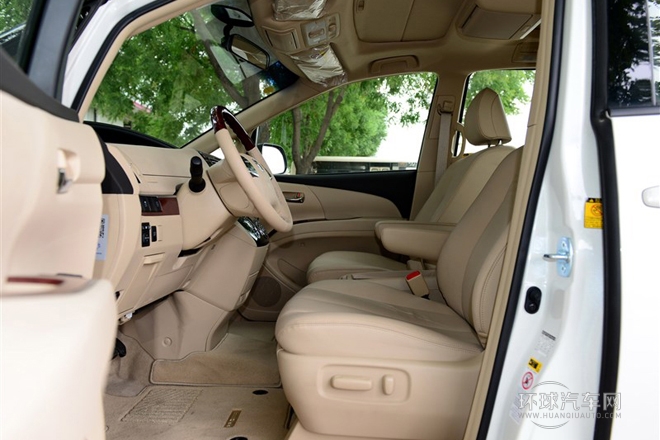 2012款 3.5 7人座豪華型