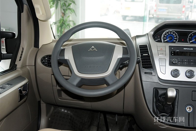 2011款 2.5T短軸中頂商杰版