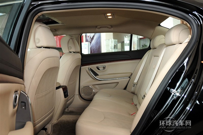 2012款 2.0L 舒適版