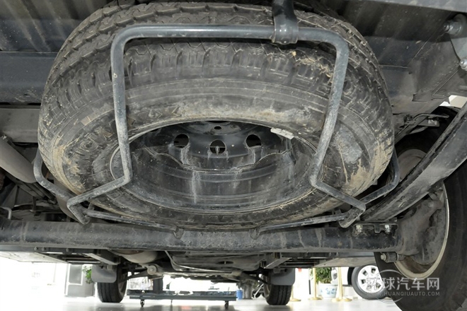 2011款 2.5T短軸中頂尊杰版