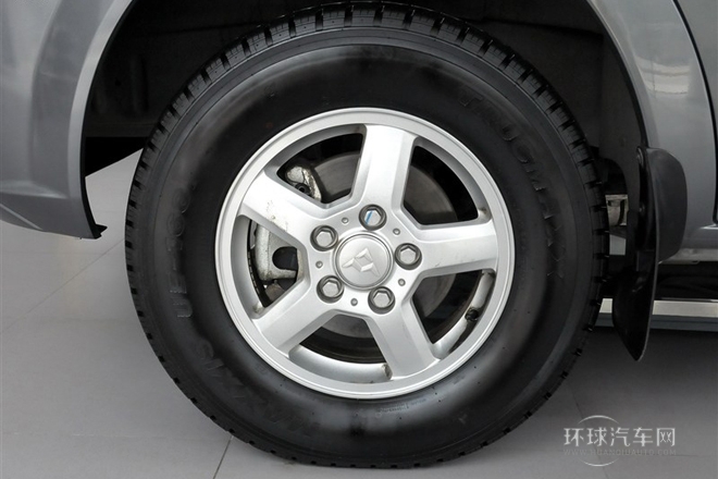 2011款 2.5T短軸中頂尊杰版