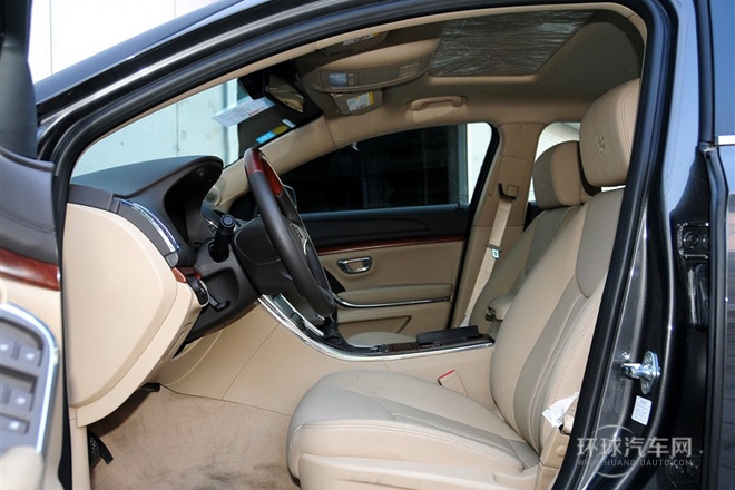 2012款 2.4L 豪華版