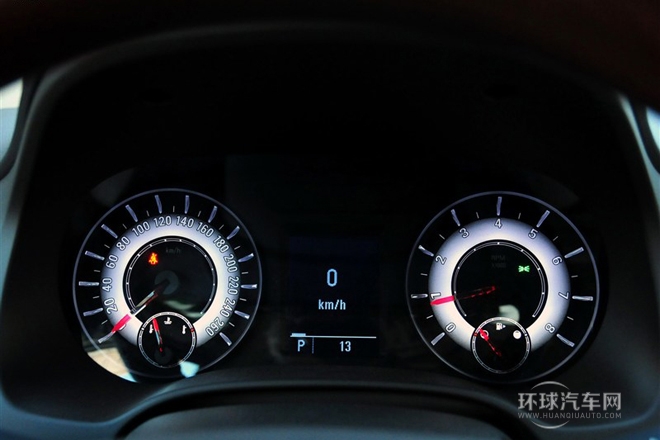 2012款 2.4L 豪華版