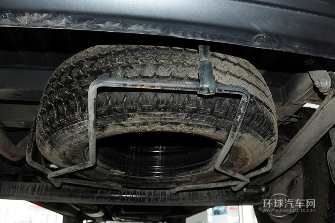 2011款 2.5T長軸中頂商杰版