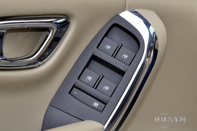 2012款 2.4L 豪華行政版