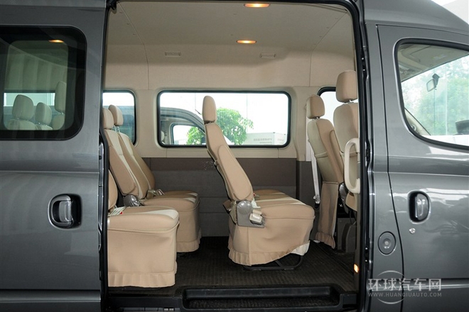 2011款 2.5T長軸中頂商杰版