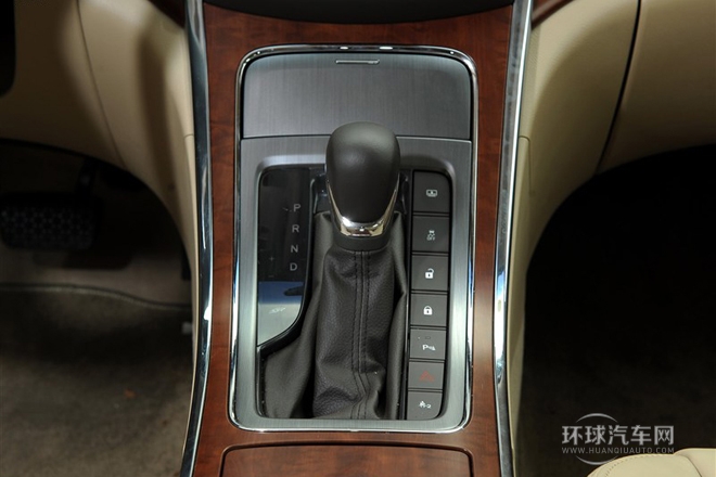 2012款 2.4L 豪華行政版