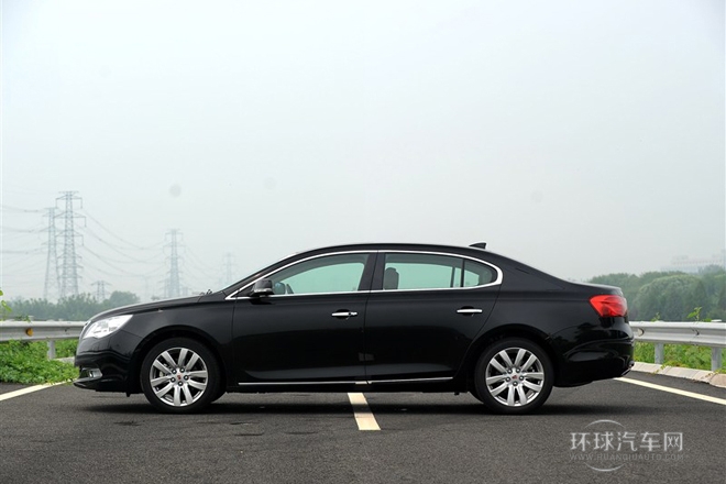 2012款 2.4L 豪華行政版