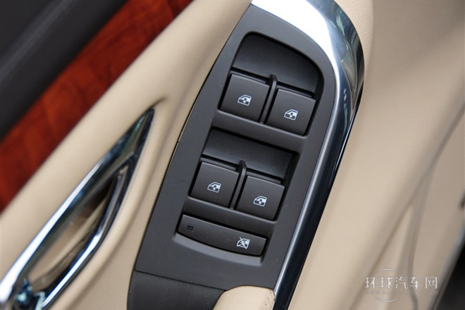 2012款 3.0L 旗艦版