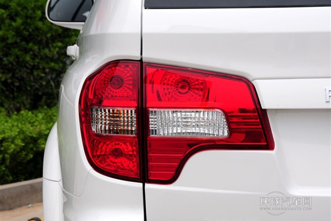 2013款 1.8T 2WD 自動勝域版