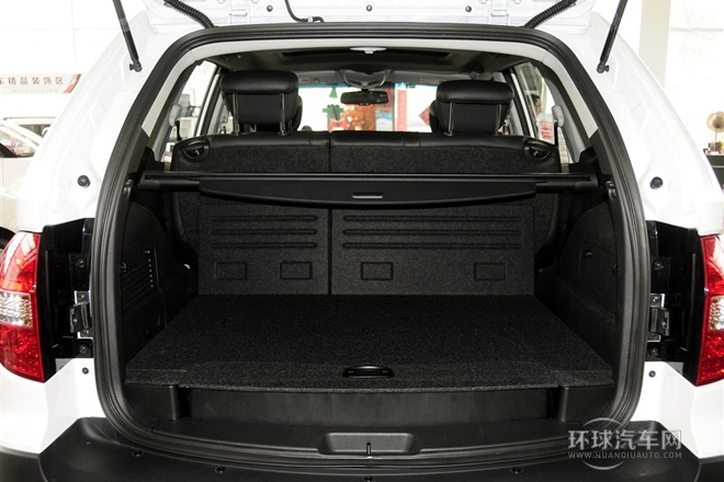 2014款 1.8T 4WD 自動豪域特裝版