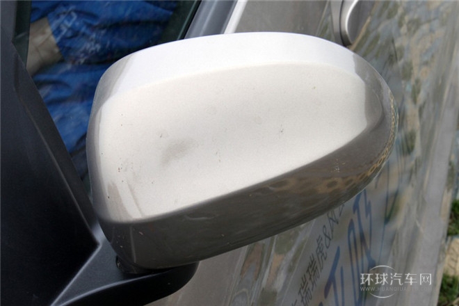 2013款 兩廂 1.5L AMT銳意版