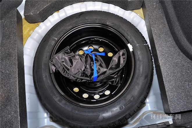 2013款 兩廂 1.5L 手動暢意版