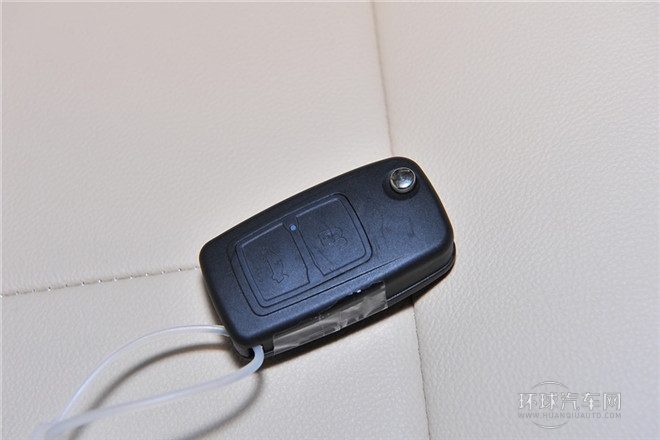 2013款 兩廂 1.5L 手動暢意版