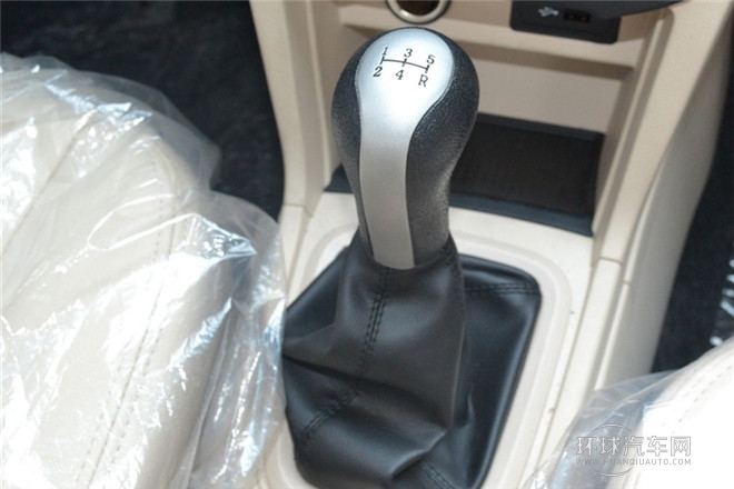 2013款 兩廂 1.5L 手動快意版