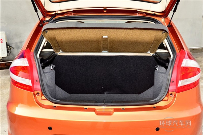 2013款 兩廂 1.5L 手動銳意版