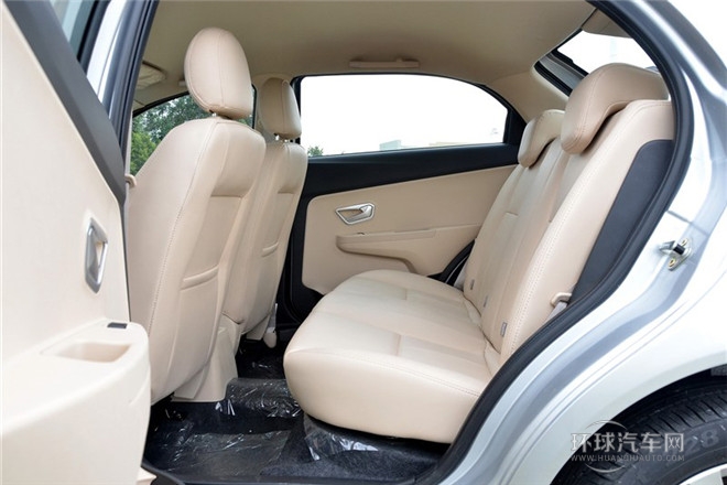 2013款 掀背 1.5L 手動(dòng)暢意版