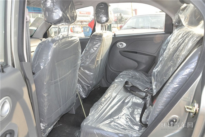 2012款 1.0L 手動標準型