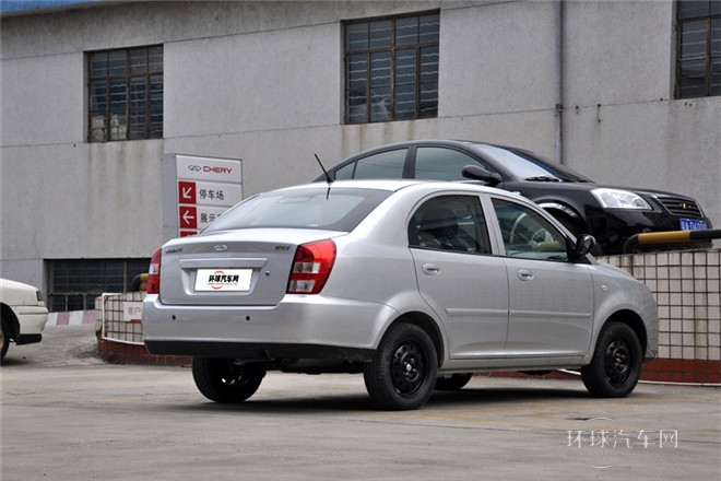 2012款 1.0L 手動舒適型