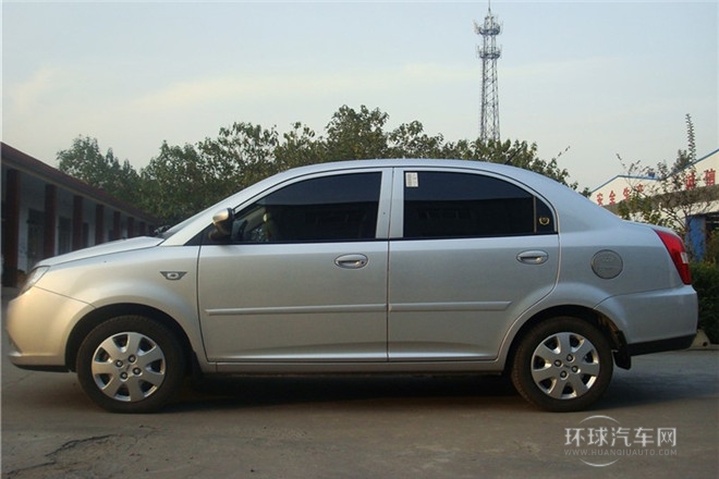 2012款 1.3L AMT舒適型