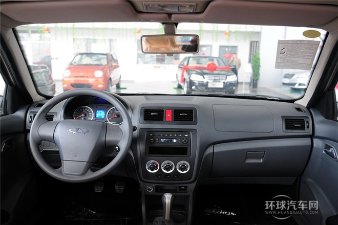 2012款 1.5L 手動(dòng)標(biāo)準(zhǔn)型