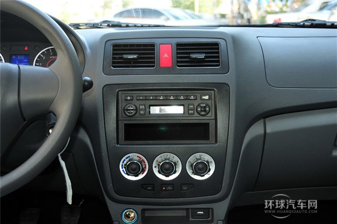 2012款 1.5L 手動舒適型