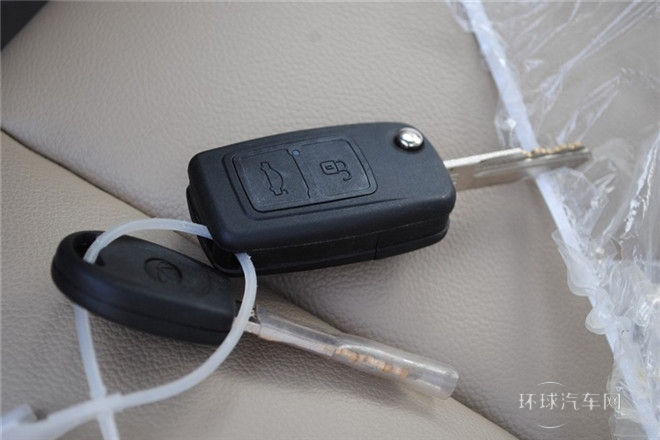 2010款 1.5L 手動華貴型