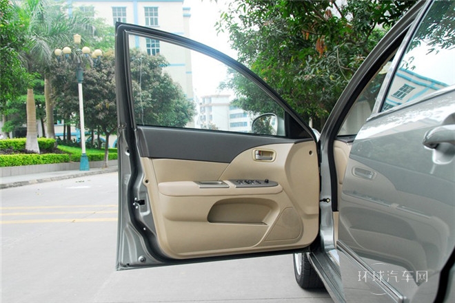 2010款 1.5L 手動精英型