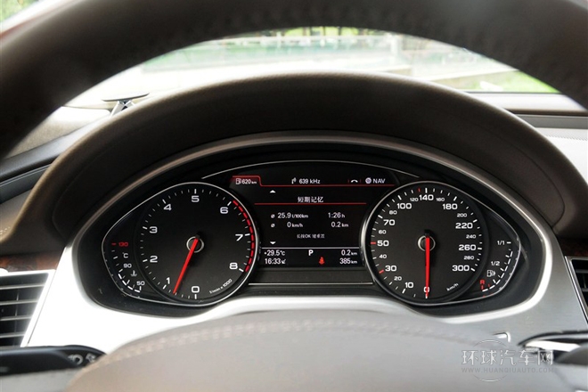 2014款 A8L 60 TFSI quattro專享型