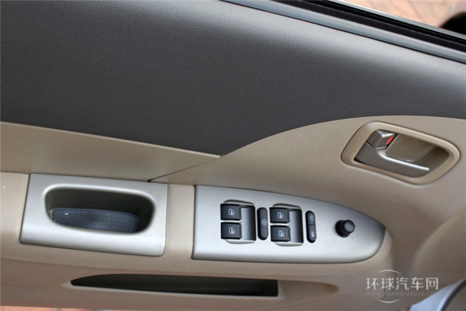 2010款 1.5L 手動舒適型