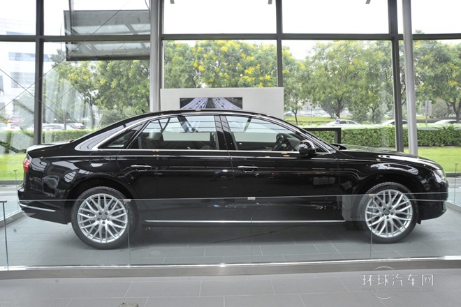 2014款 A8L 60 TFSI quattro豪華型