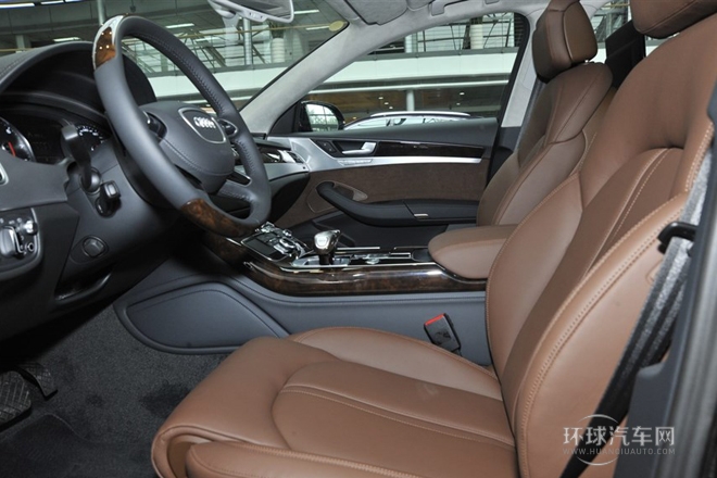 2014款 A8L 60 TFSI quattro豪華型