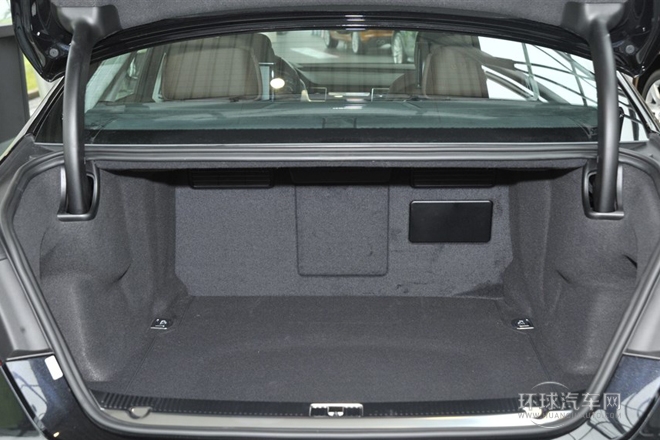 2014款 A8L 60 TFSI quattro豪華型