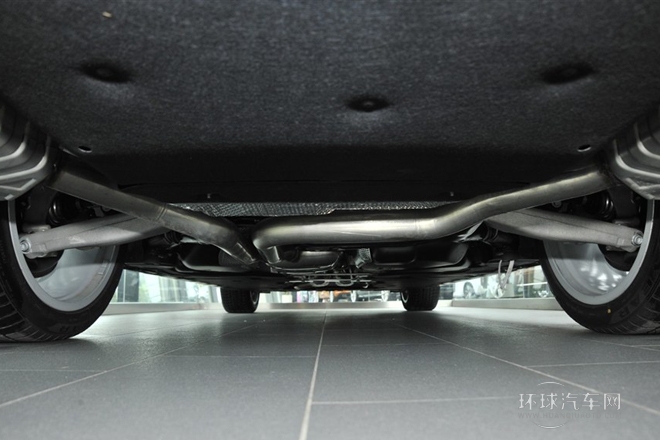 2014款 A8L 60 TFSI quattro豪華型