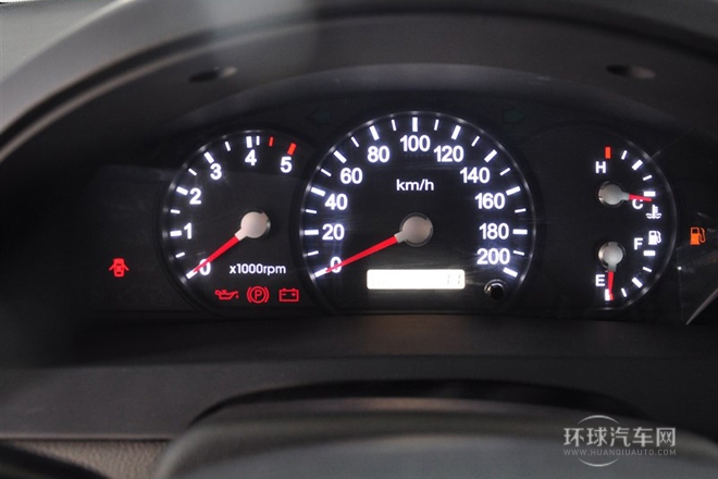 2014款 3.2T 兩驅舒適型