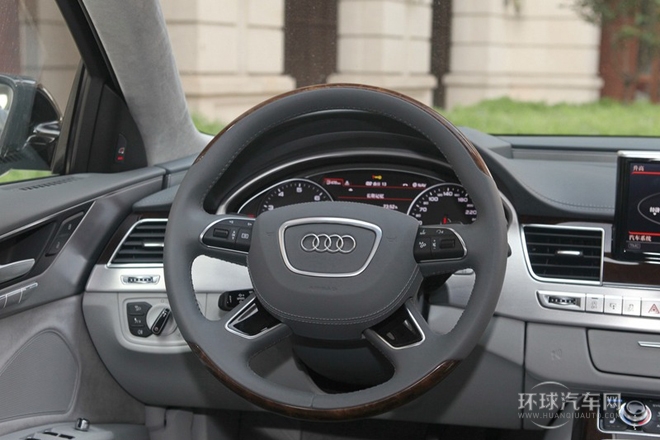 2014款 A8L 50 TFSI quattro專享型