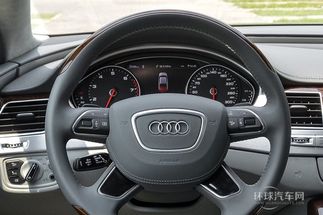 2014款 A8L 50 TFSI quattro尊貴型