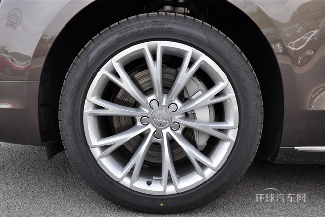 2014款 A8L 50 TFSI quattro尊貴型