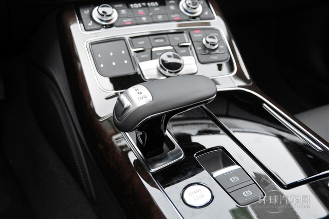 2014款 A8L 50 TFSI quattro豪華型