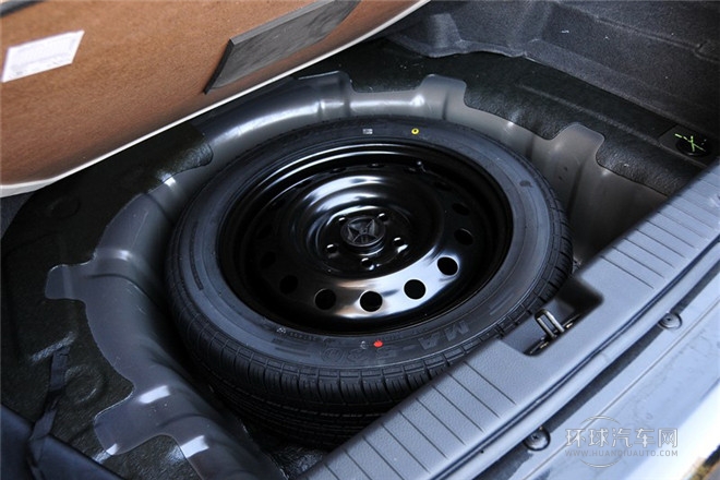 2012款 1.8L 手動豪華版