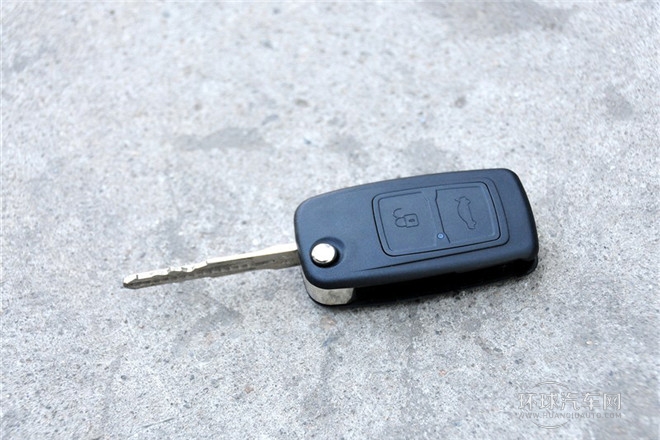 2012款 1.8L 手動豪華版