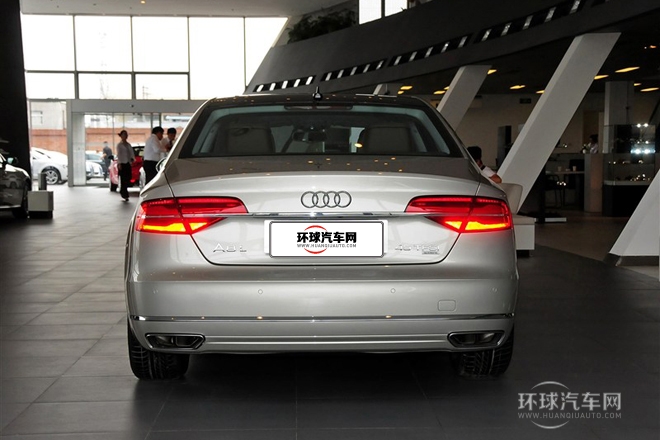 2014款 A8L 45 TFSI quattro豪華型