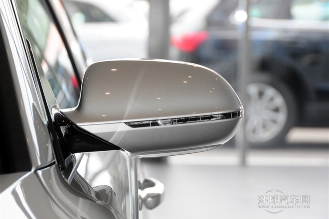 2014款 A8L 45 TFSI quattro豪華型