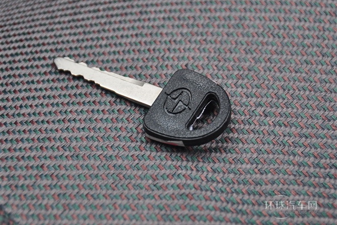 2010款 0.8L 舒適型