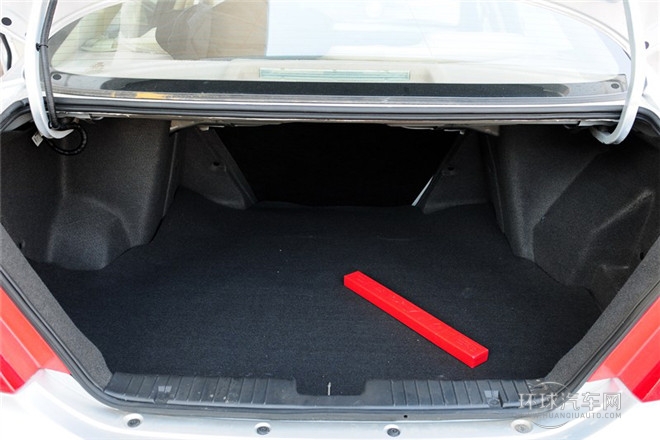 2012款 1.8L 手動(dòng)舒適版